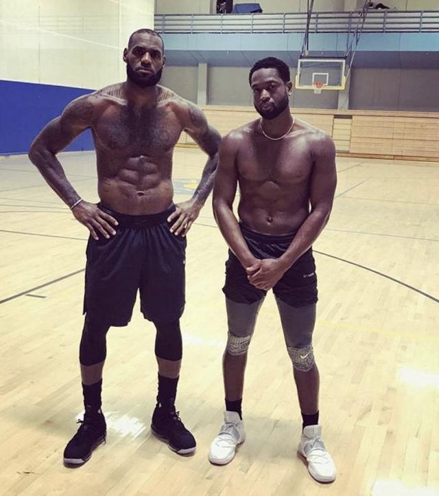 赛拉向高潮 赛拉向高潮